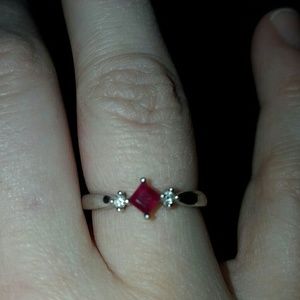 Ruby and diamond ring