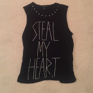 Black muscle tee