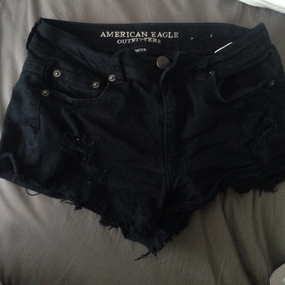 American Eagle mid rise shorts