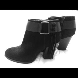 Kenzie style half boots-sale through Black Friday