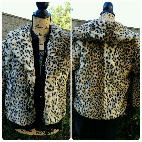 Faux fur short jacket