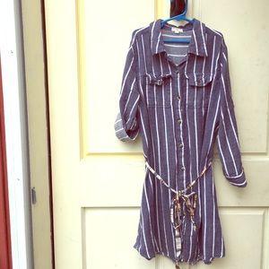 Striped denim colored dress.