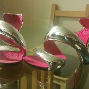 Julian Hakes London Mojito Heels