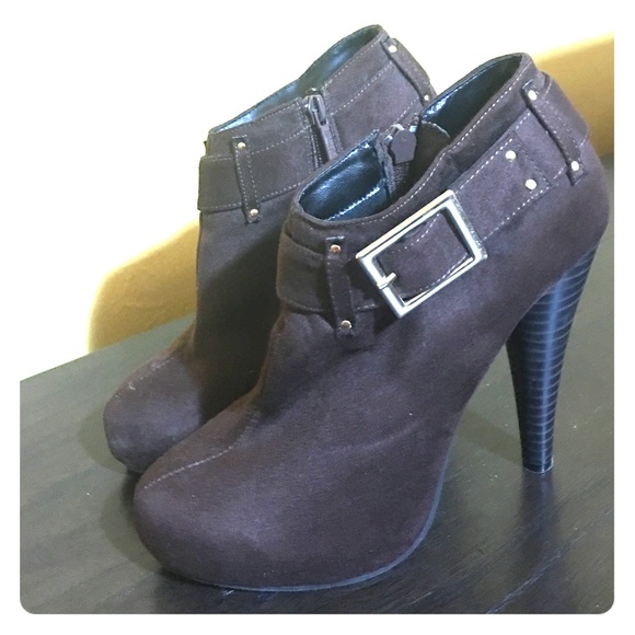 Gently worn Michael Antonio booties.