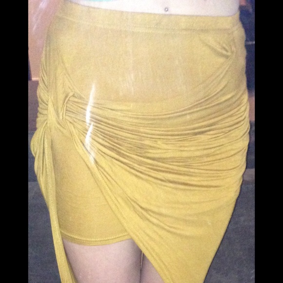 Yellow/ gold high low skirt