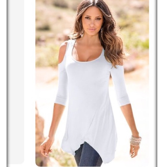 Cold shoulder top with asymmetrical hem