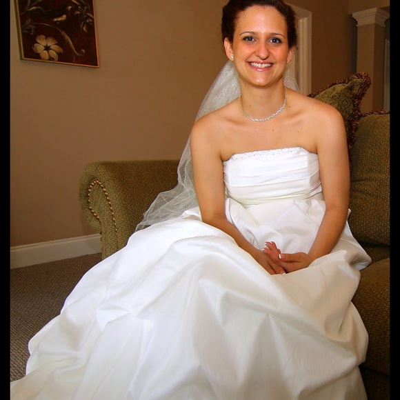 Wedding dress