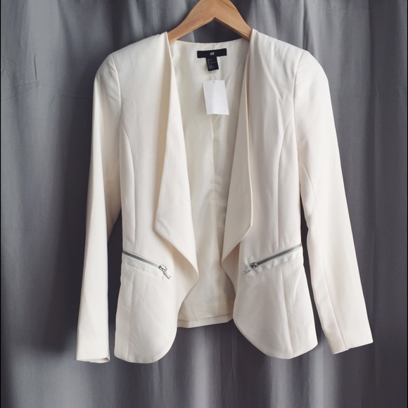 H&M Jackets & Blazers - H&M cream blazer