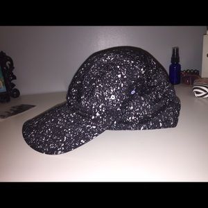 🍋Lululemon🍋 Race to Place Run Hat II