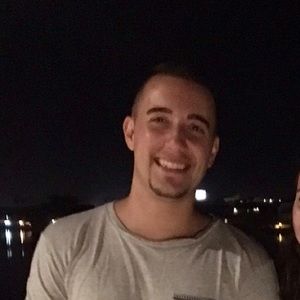 Meet your Posher, Alex