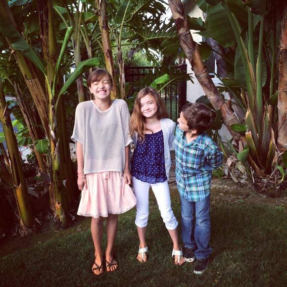 Meet your Posher, Nicole - Picture 1 of 1