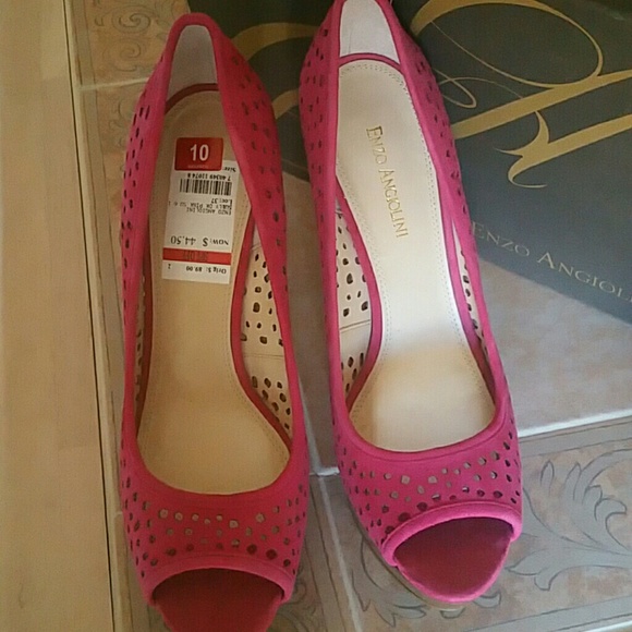 Cute pink heels brand new