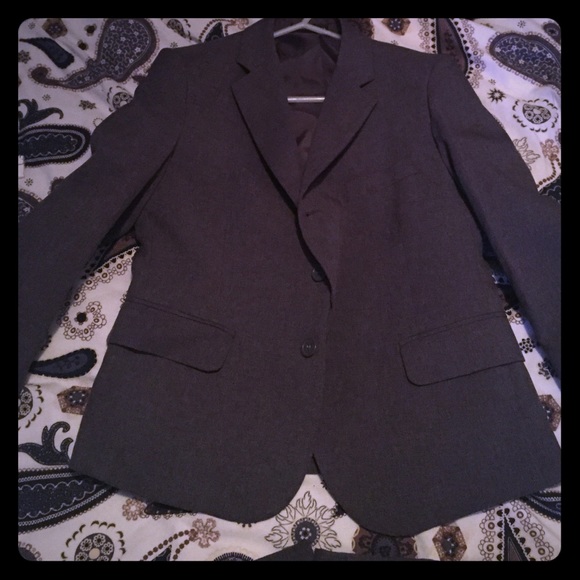 Boys dress suit size 7