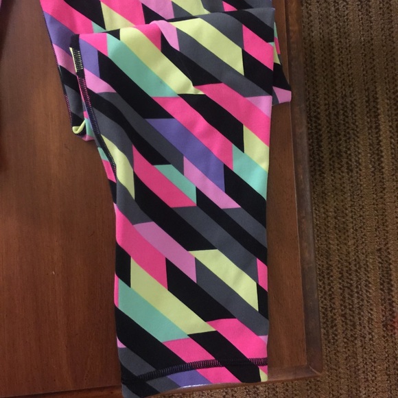 Victoria Secret Sport Full Length Leggings - Picture 2 of 3