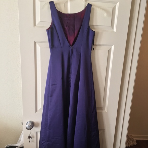 Formal Dress - Picture 2 of 3