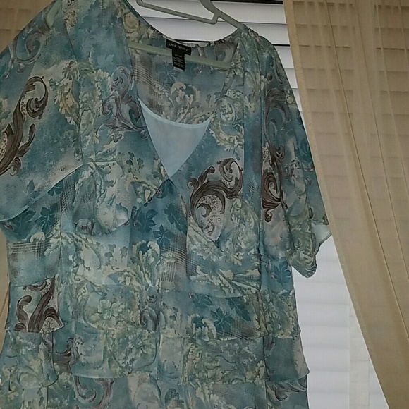 Plus size green print blouse