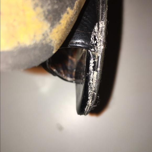 Black heels - Picture 4 of 4