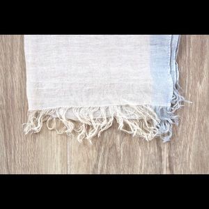 Minimalist Linen Scarf