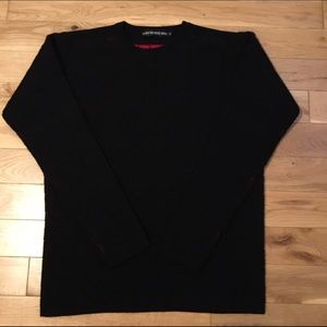 Issey Miyake Men's black and red sweater