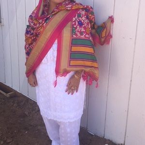 🆕 White Indian silk suit -Indian dress