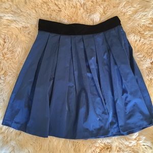 Blue B.B. Dakota skirt with velvet detail