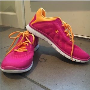 Champion tennis shoes NWOT