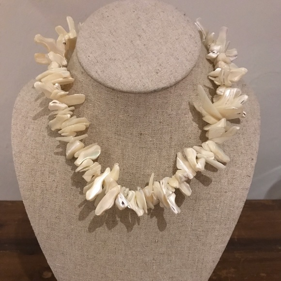 Sea shell necklace