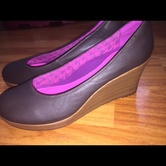 Croc wedge heels