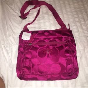 NWT!! Coach cross body purse!