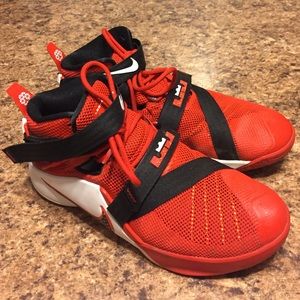Nike, lebron soldier 9's.
