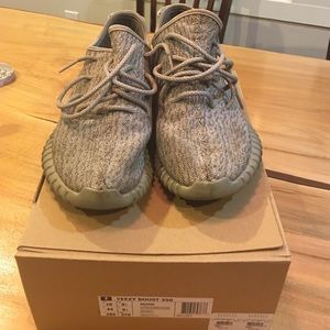 Adidas boost 350 moonrock