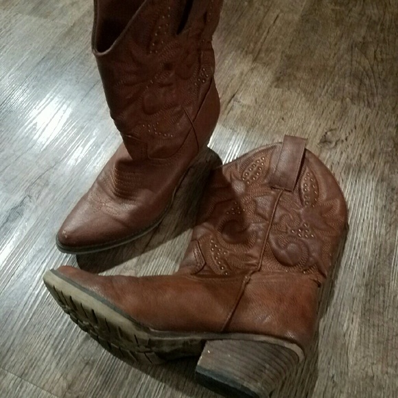 Cow boy boots