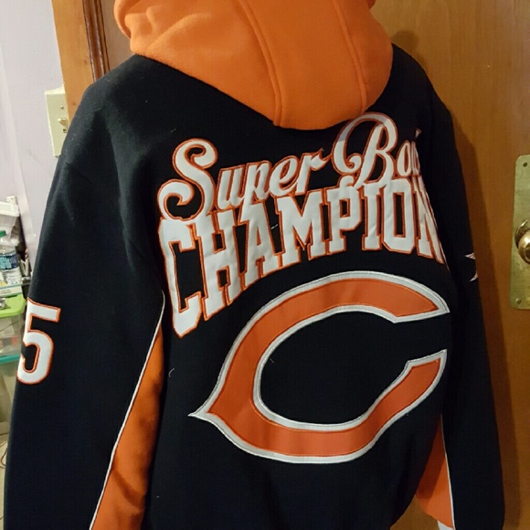 Sweater - Picture 4 of 4