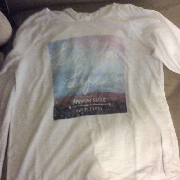 American eagle pull over - Picture 2 of 4