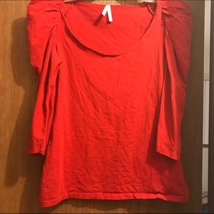 Sparkle and fade puffy shoulder top