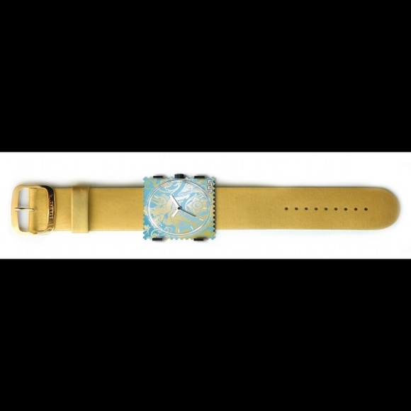 S.T.A.M.P.S. Metallic Wristband Watch