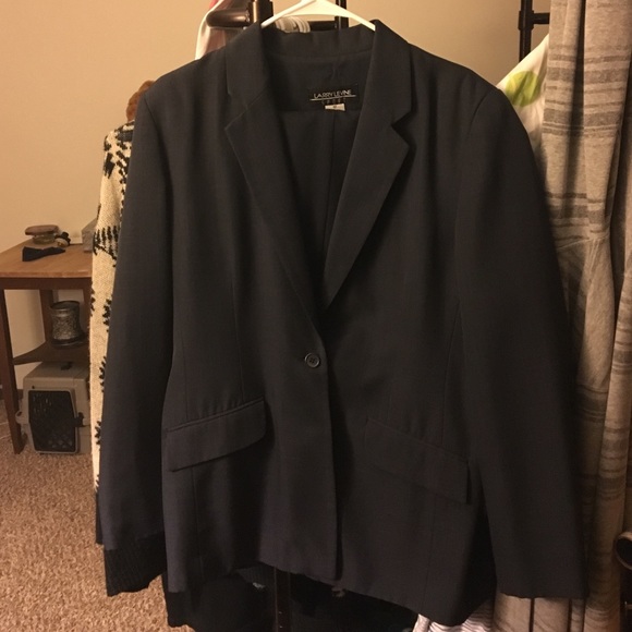 Larry Levine Sport Jacket and Pant Set