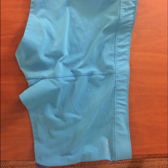 Nike Shorts - Picture 2 of 3