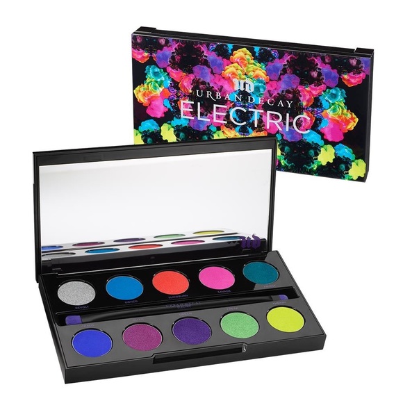 ✨Urban Decay Electric Palette✨