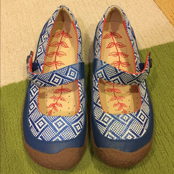 NIB Keen Mary Janes, Size 7.5
