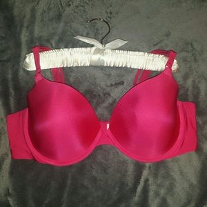 Victoria's Secret Demi bra