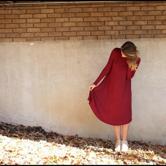 TWO LEFT Swing Burgundy/Wine Dress - Picture 4 of 4