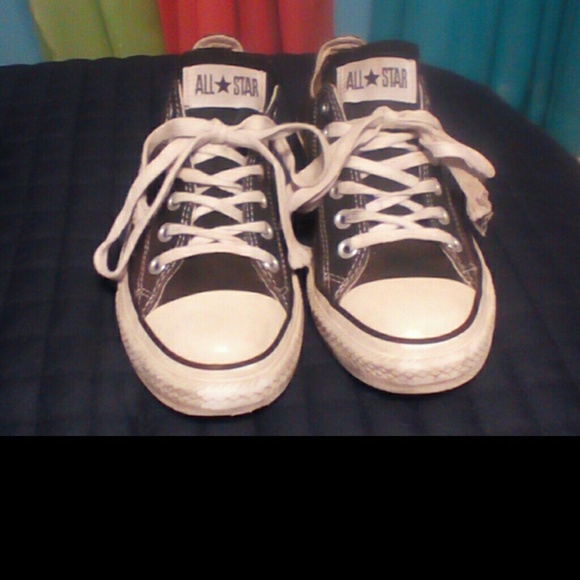 Used CONVERSE CHUCK TAYLOR ALL STAR LOW TOP - Picture 2 of 4