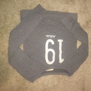 hollister long sleeve