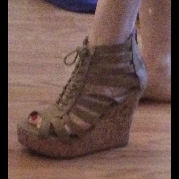 Tan Cork Wedges