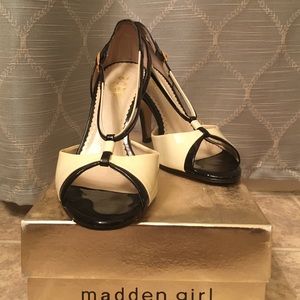 BCBG open toe slingbacks