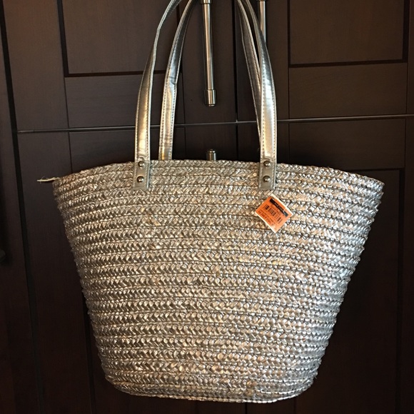 Kultura Handbags - Silver straw bag