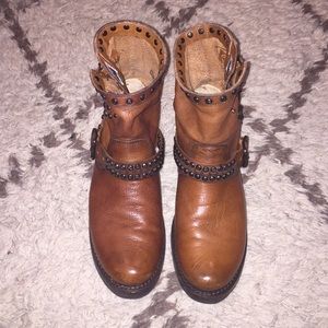 FRYE Short Moro Boot