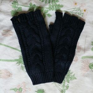 Banana Republic Navy Fingerless Gloves