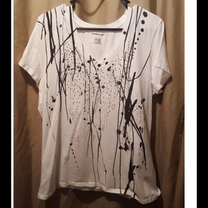 Kenneth Cole Reaction v neck